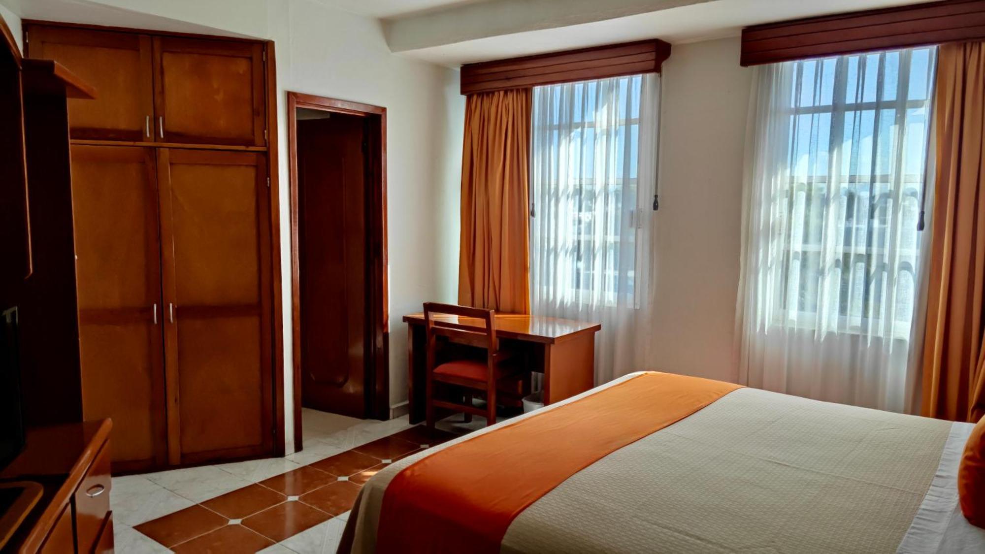 Hotel Baez Carrizal วิลลาเฮอโมซา ภายนอก รูปภาพ