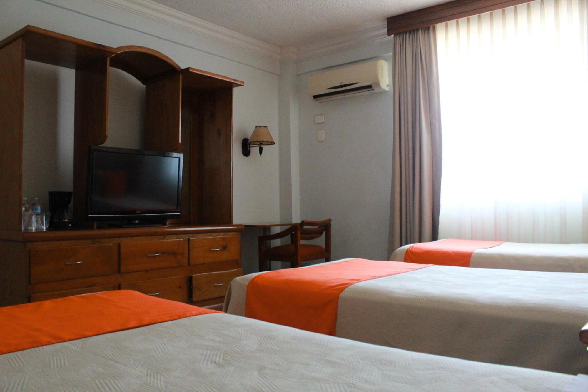 Hotel Baez Carrizal วิลลาเฮอโมซา ภายนอก รูปภาพ