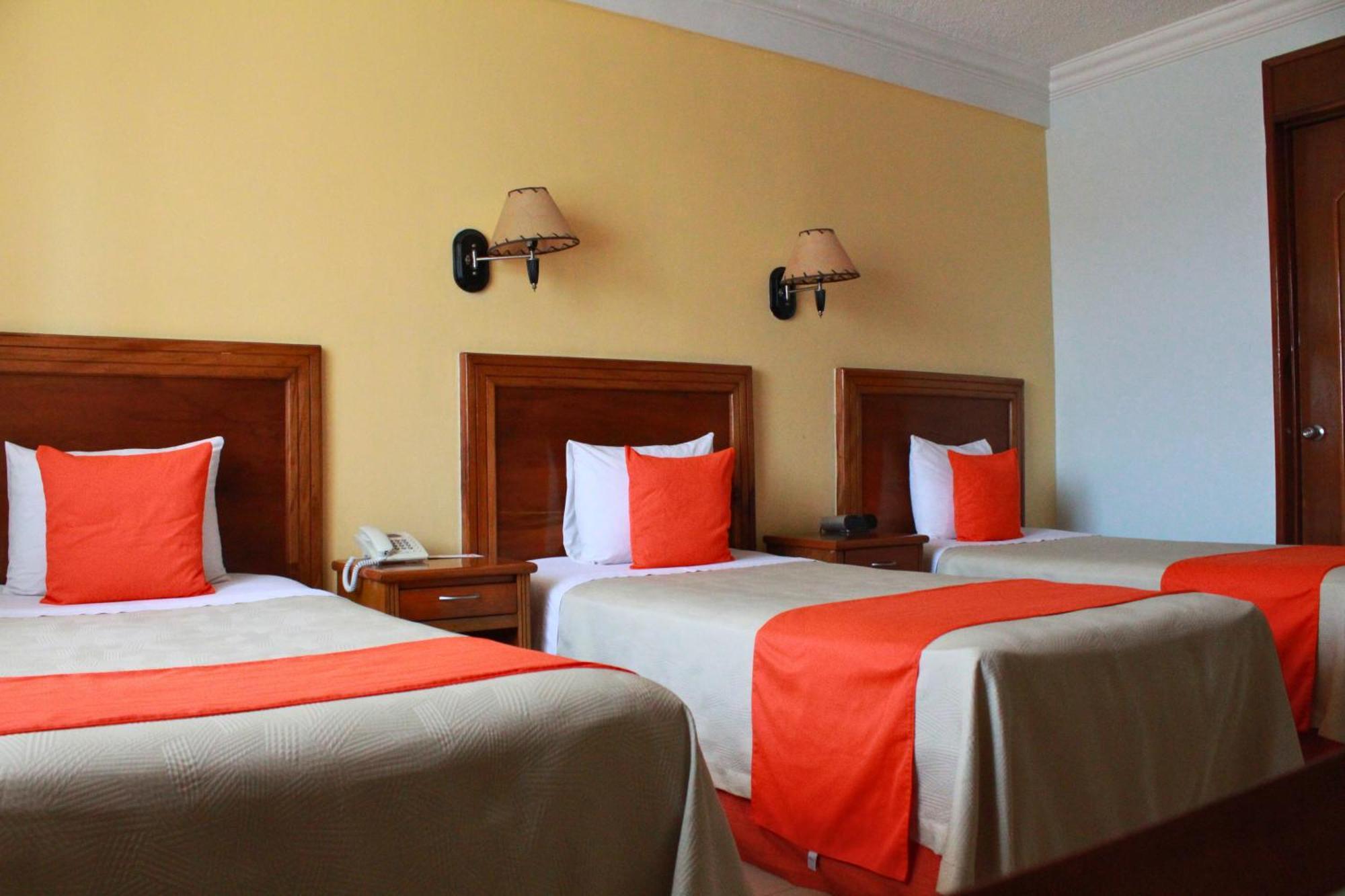 Hotel Baez Carrizal วิลลาเฮอโมซา ภายนอก รูปภาพ