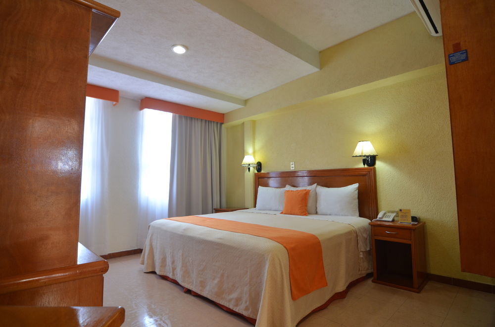 Hotel Baez Carrizal วิลลาเฮอโมซา ภายนอก รูปภาพ
